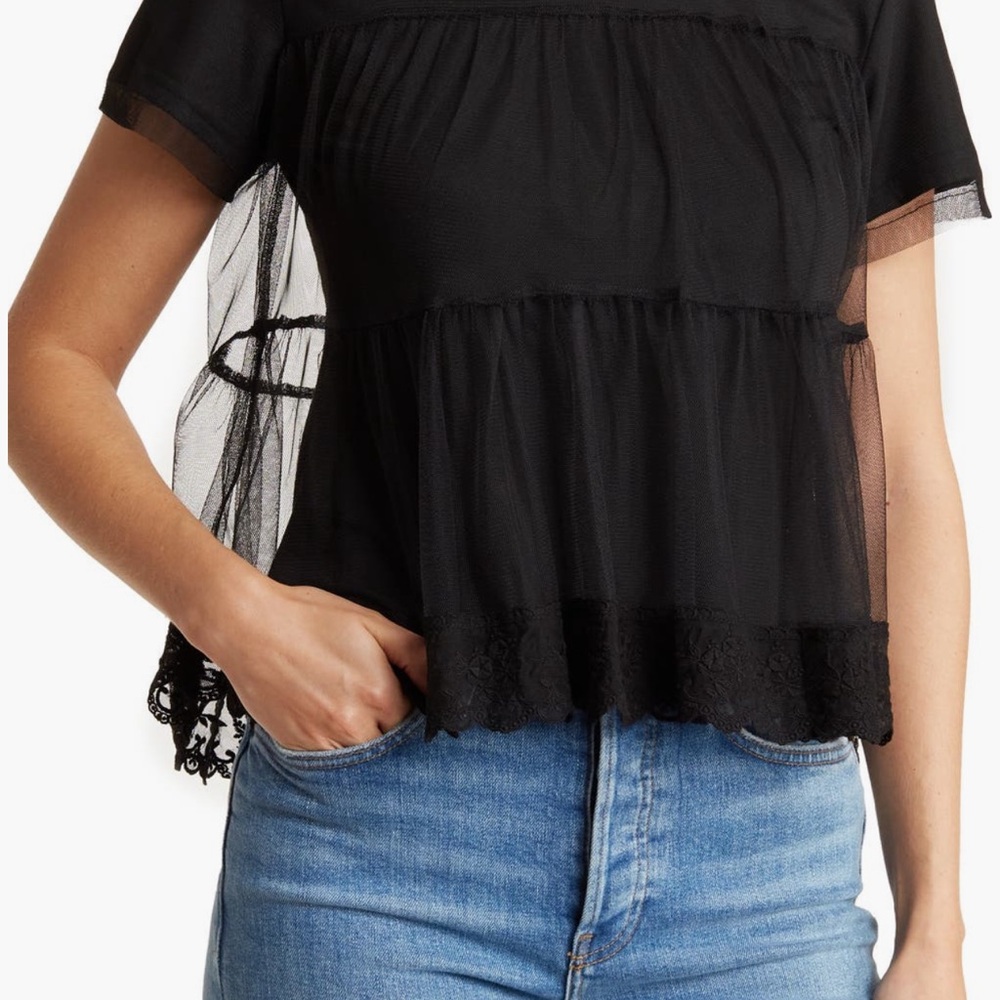 AliCE + OLIVIA Dreema Tiered Lace Tee women’s size medium NWT